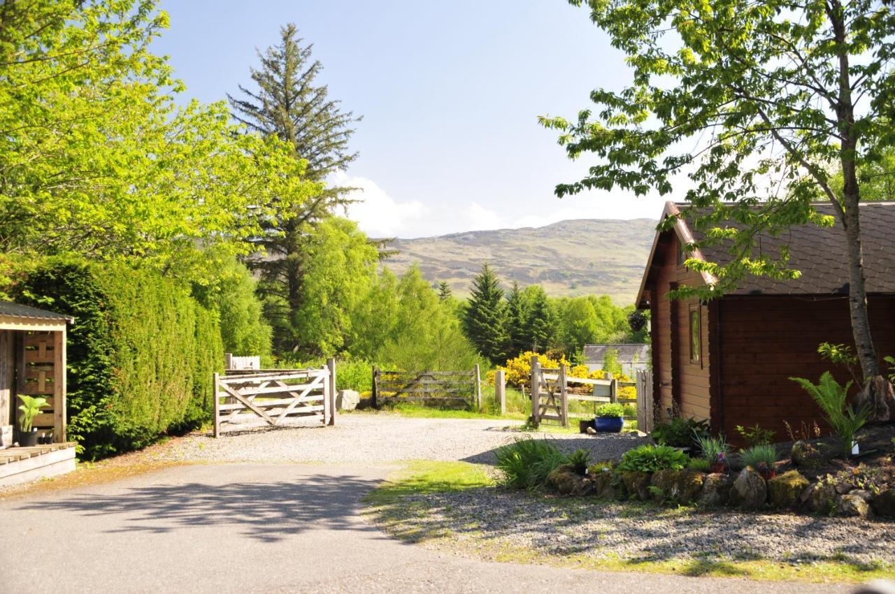 Hill Cottage Cabins Fort Augustus Ngoại thất bức ảnh